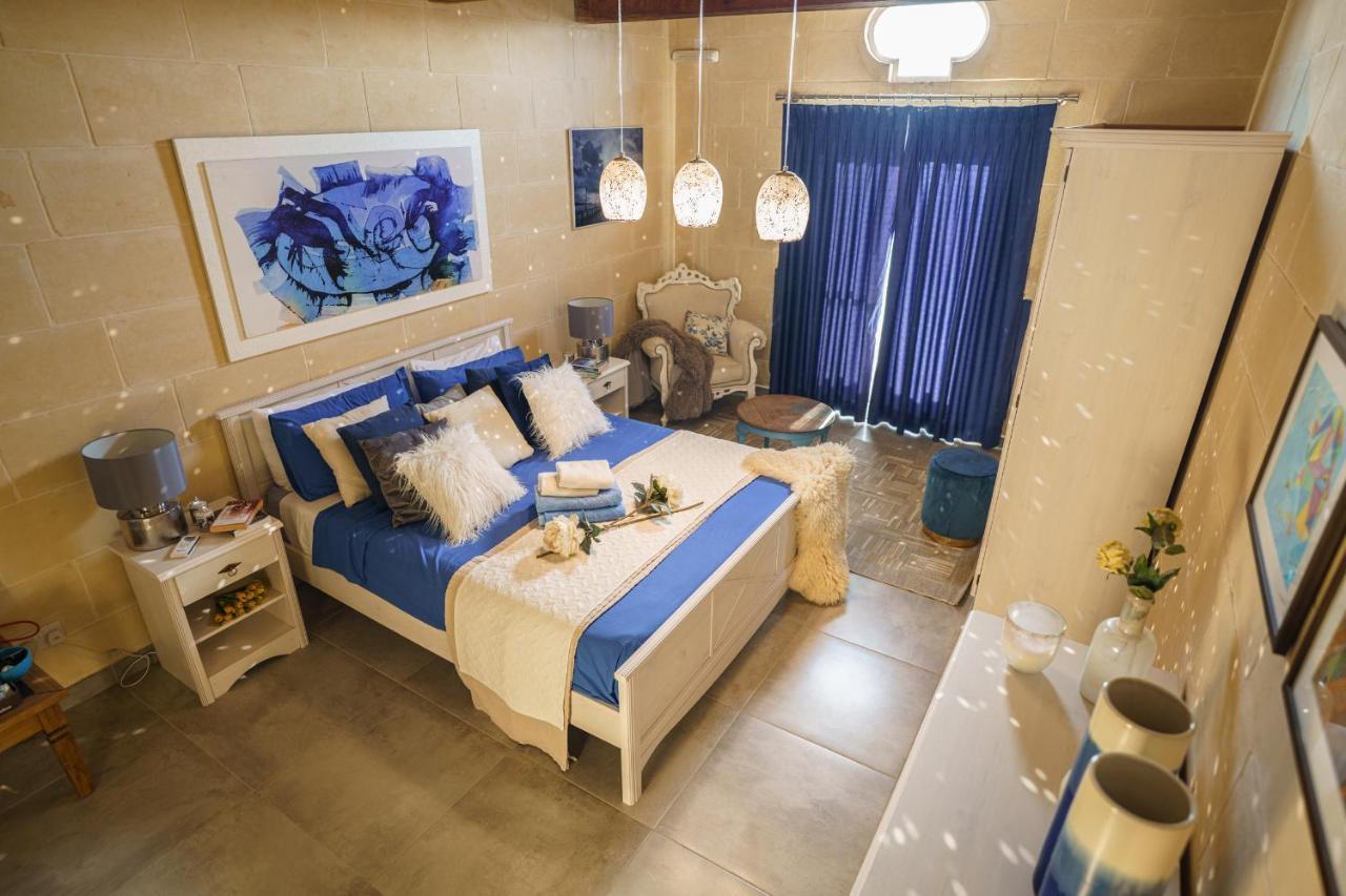 Ajuga Luxury Boutique B&B Qala Exterior photo